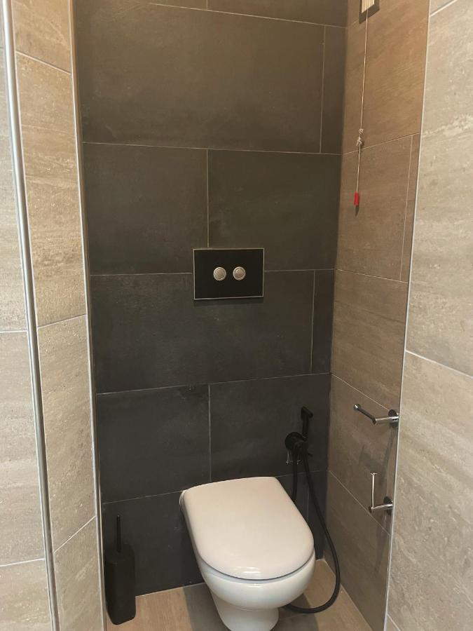 Smart Rooms Napoli Bagian luar foto